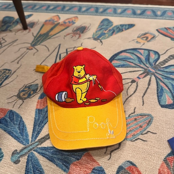 Vintage embroidered Disney Winnie the Pooh adjustable baseball hat - Picture 1 of 2